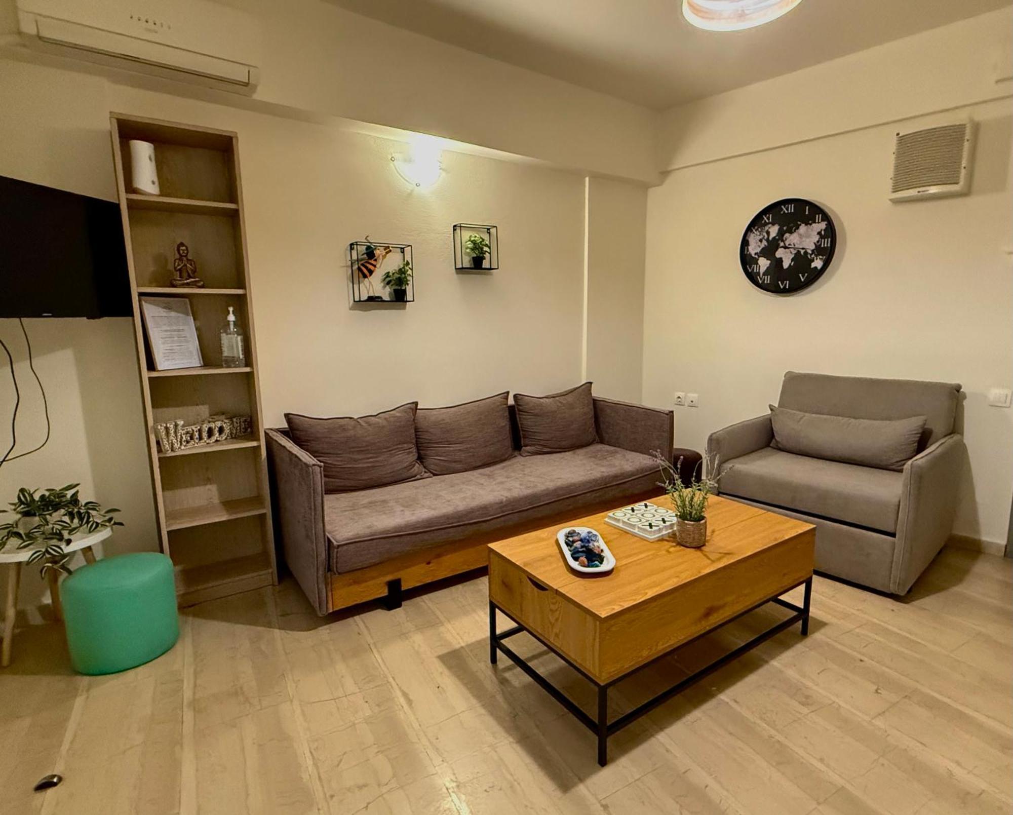 Central Studio Semi-Basement Heraklion  Luaran gambar